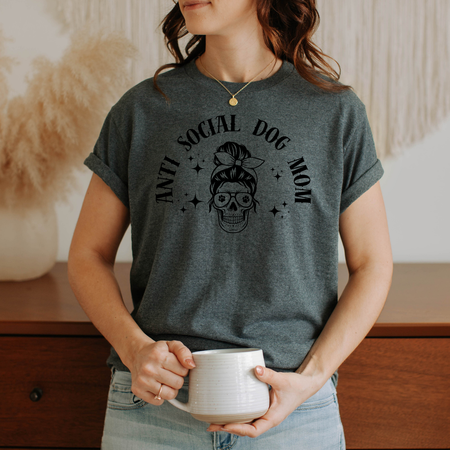 Shirt " Anti Social Dog Mom"