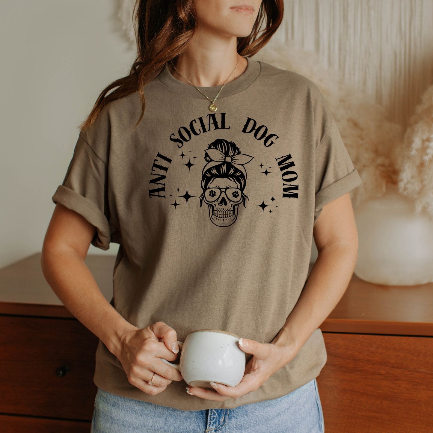 Shirt " Anti Social Dog Mom"